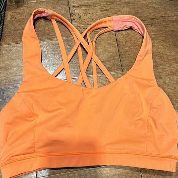 sports bra lululemon size 6 free to be serene C/D cup - Picture 1 of 2